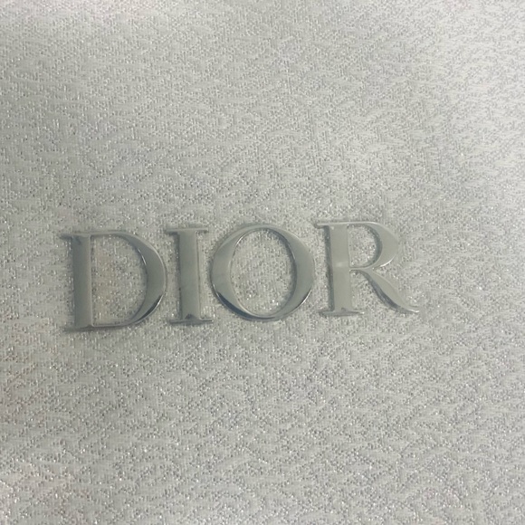 Dior Cosmetics Bag - Picture 5 of 7